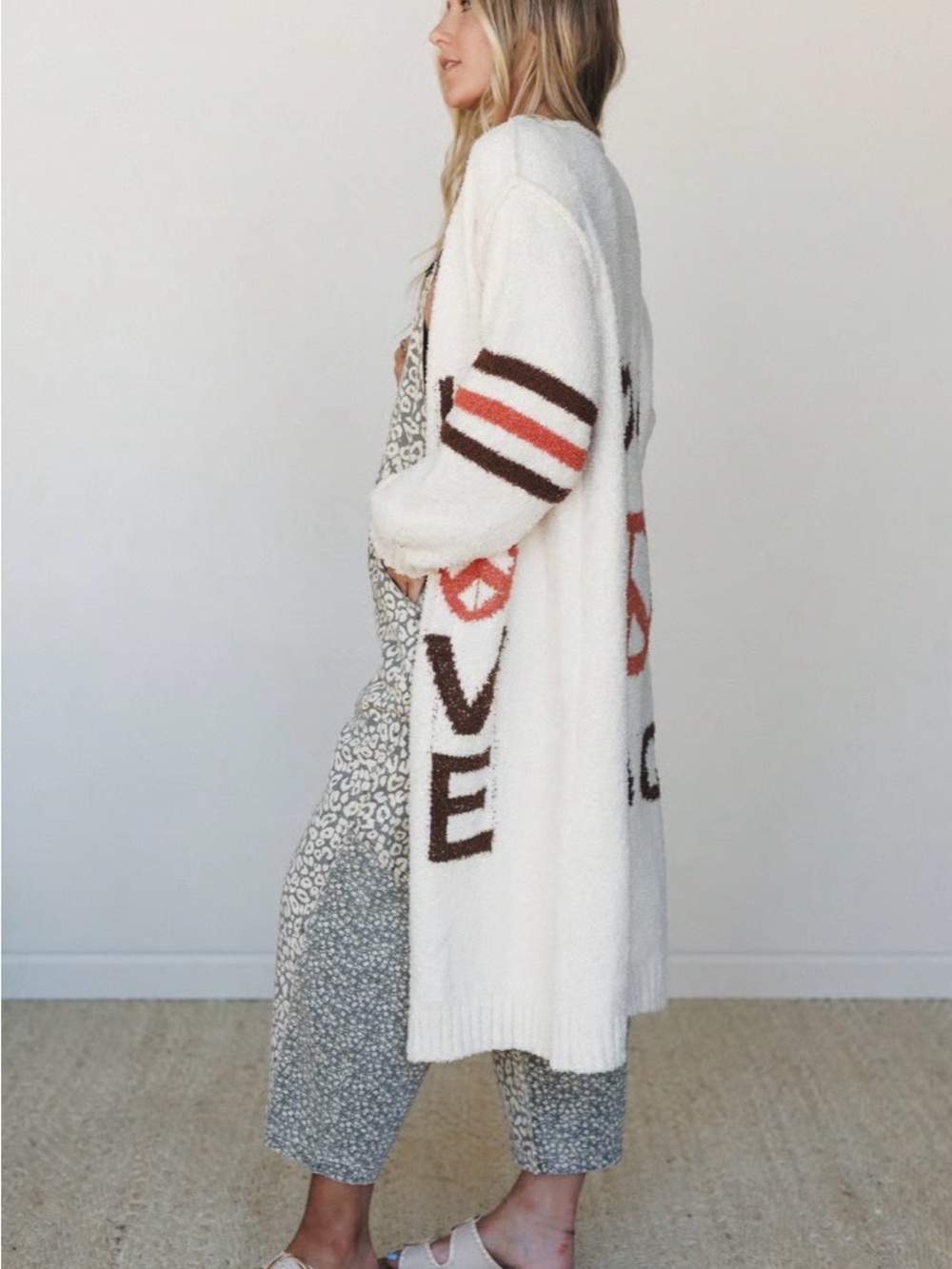 POL Ivory Long Open-Front Cardigan with Brown and Coral Accents - Picture 3 of 4
